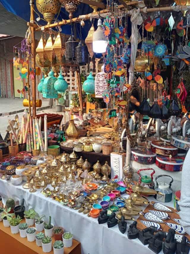 SHOPPERS’ PARADISE AT HEART: DILLI HAAT